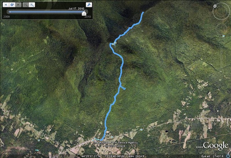 WaumbekTrack071710.jpg - GPS track of our hike. The Starr King summit is the white dot where the trail takes a right turn.