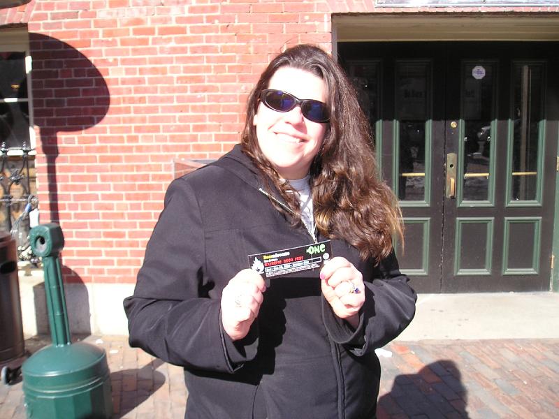 ExtremeBeerFest.JPG - This years Extreme Brewers Fest promised to have many excellent beers not available in New England. It was rather cold waiting to get in, but at least the sun was shinning.